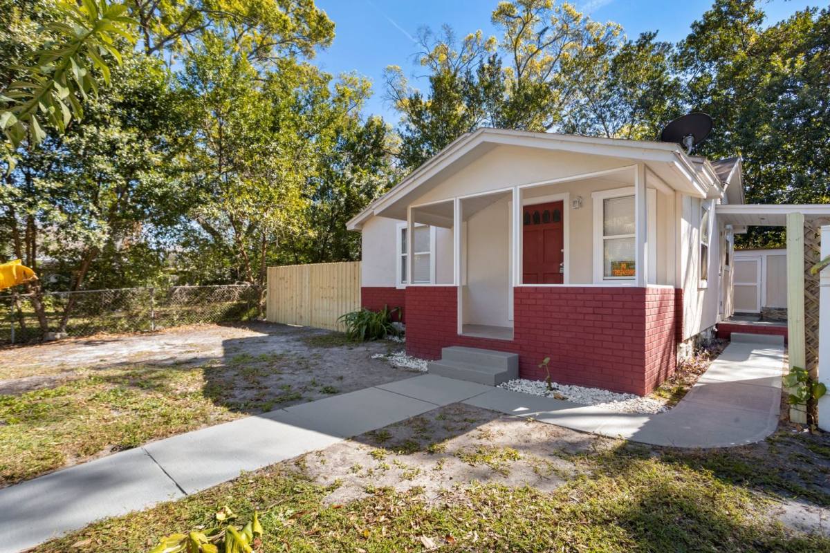 House for rent at 2848 61st Ave N, Saint Petersburg, FL 33714