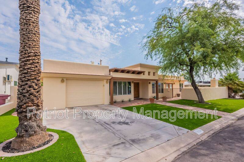 House for rent at 7024 E Orange Blossom Lane, Paradise Valley, AZ 85253