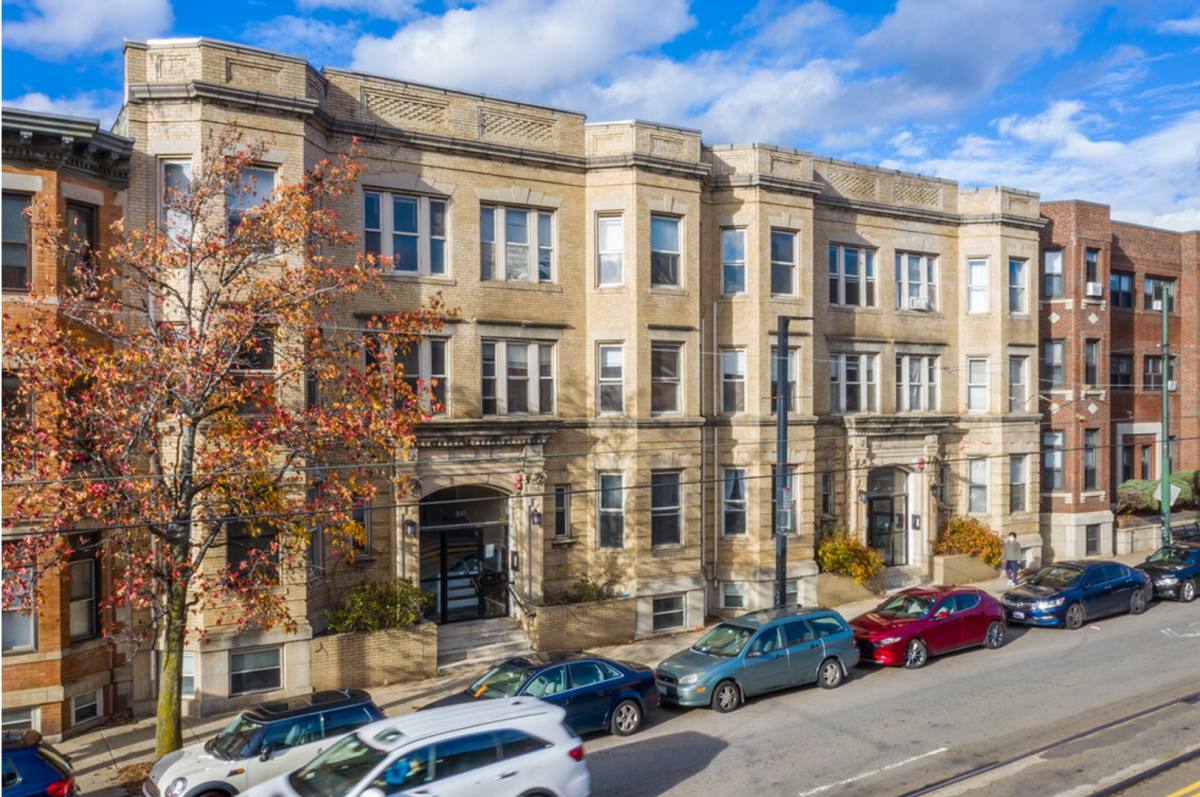 Apartment for rent at 895 Huntington Ave #19, Boston, MA 02115