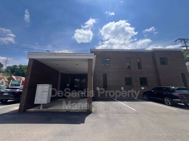 House for rent at 3367 Babcock Blvd #205, Pittsburgh, PA 15237