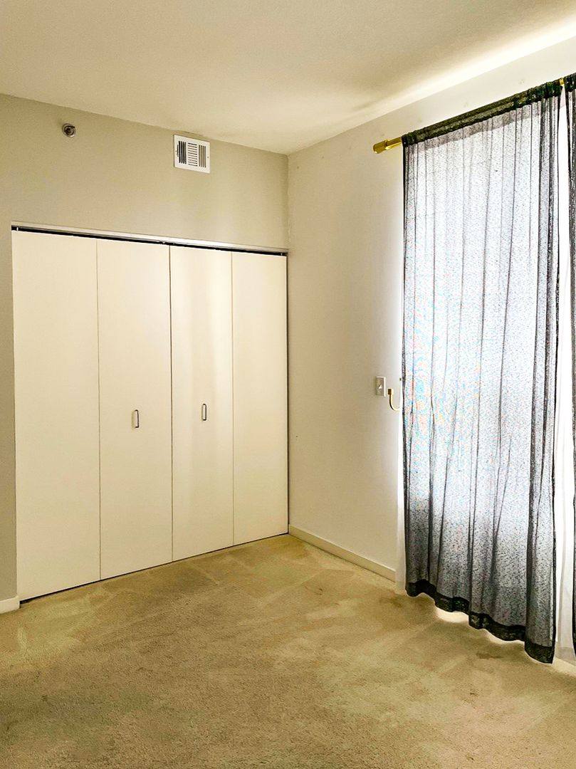 Condo for rent at 929 Portland Ave #2105, Minneapolis, MN 55404
