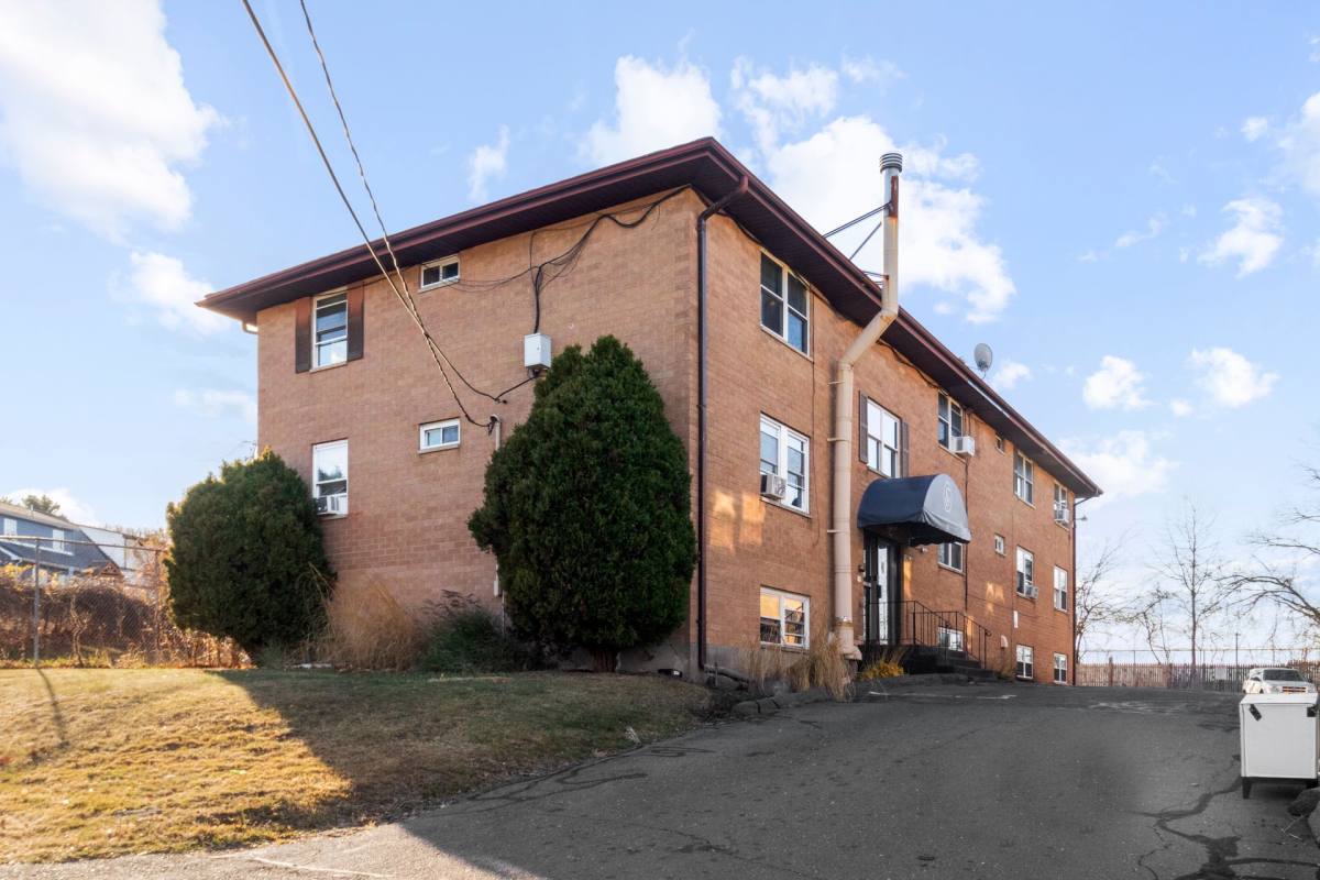 Apartment for rent at 15-45 Elam St, New Britain, CT 06053