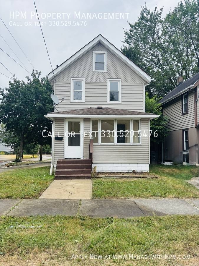House for rent at 2259 5th St SW, Akron, OH 44314