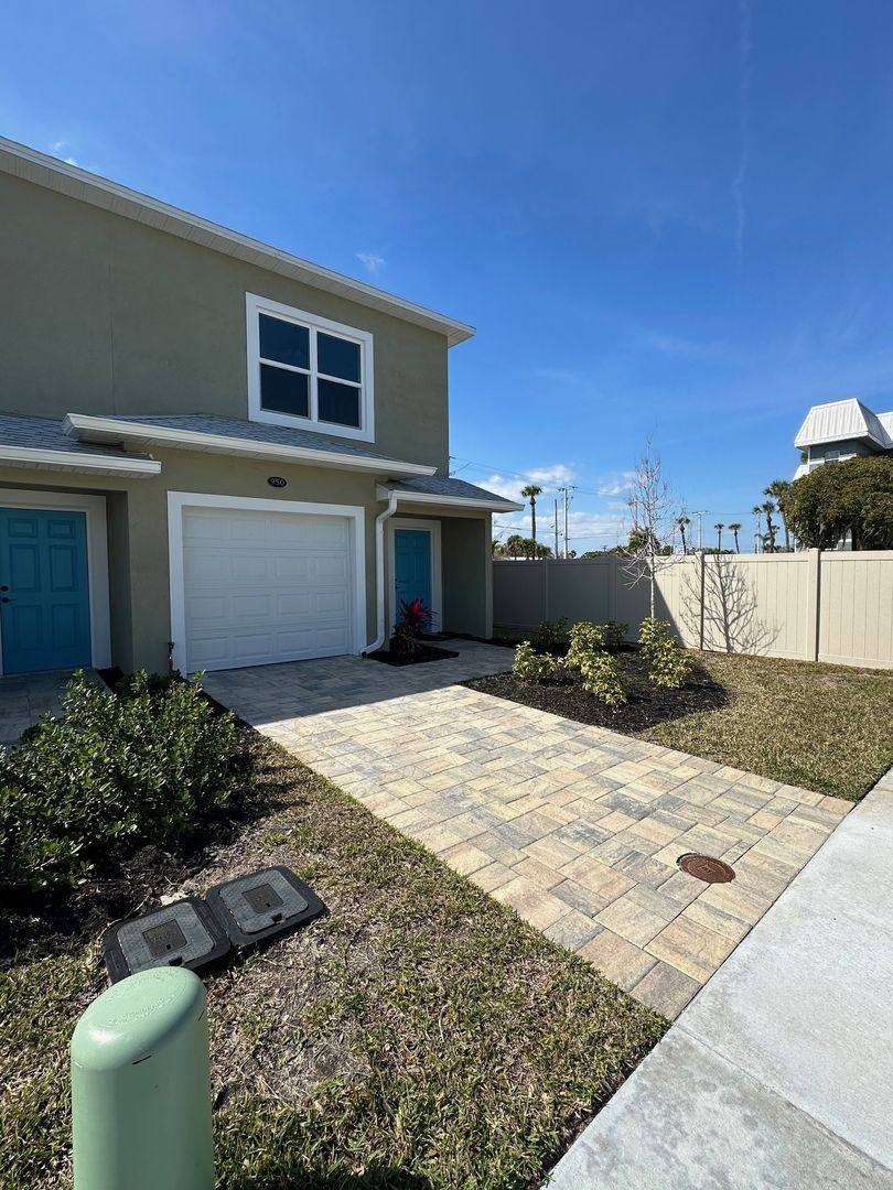 Townhouse for rent at 950 Paddleboard Court, Melbourne, FL 32935