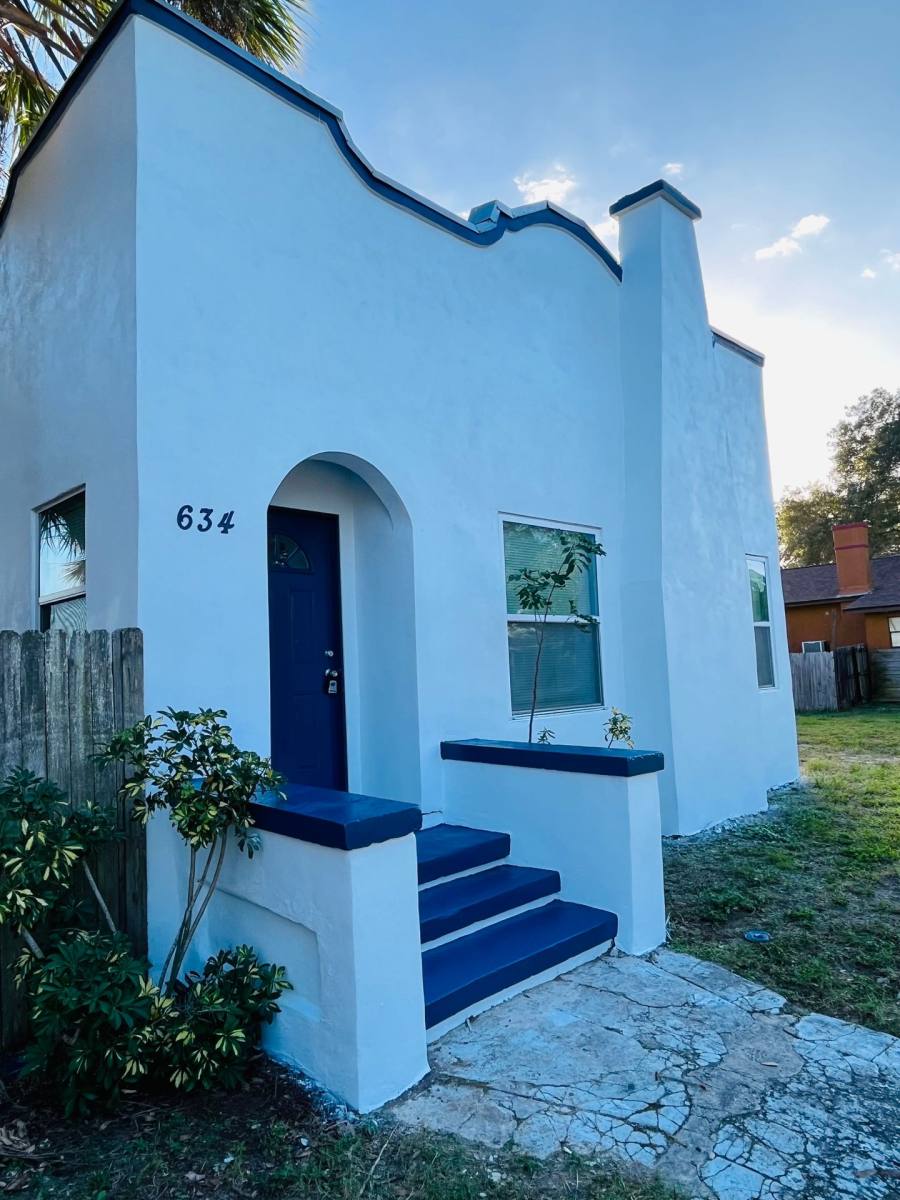 Apartment for rent at 618 30th Ave S, Saint Petersburg, FL 33705