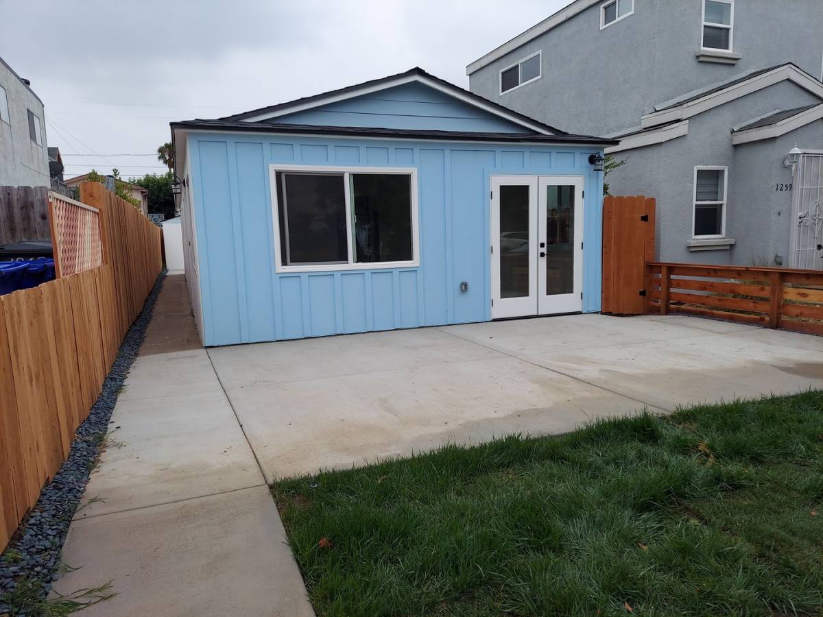 House for rent at 1263 Reed Ave, San Diego, CA 92109