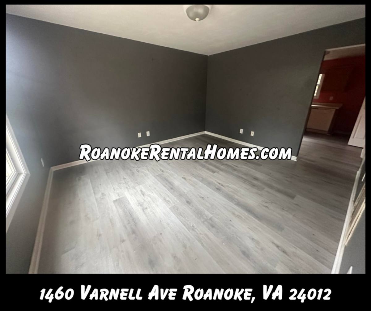 Apartment for rent at 1460-1462 Varnell Ave, NE, Roanoke, VA 24012