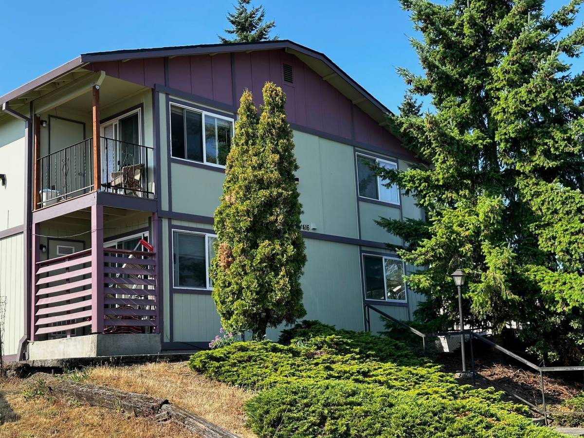 Apartment for rent at 416 E Wright Ave, Tacoma, WA 98404