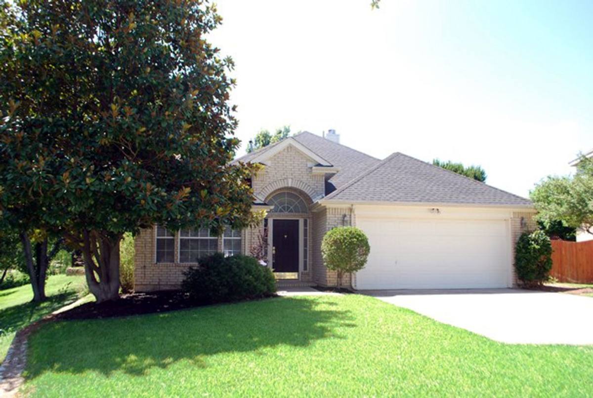 House for rent at 12801 Conifer Lane, Euless, TX 76040