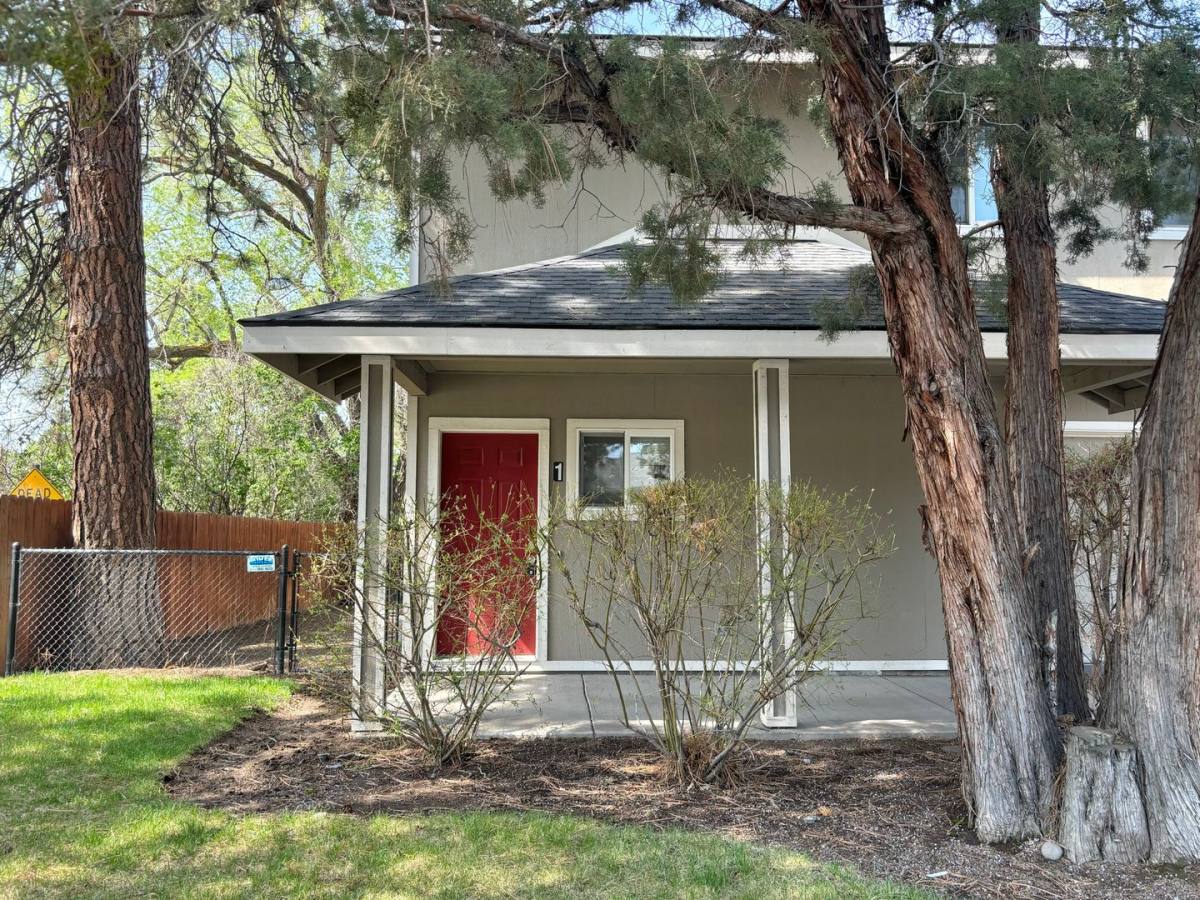 Apartment for rent at 14 SE McKinley Ave, Bend, OR 97702