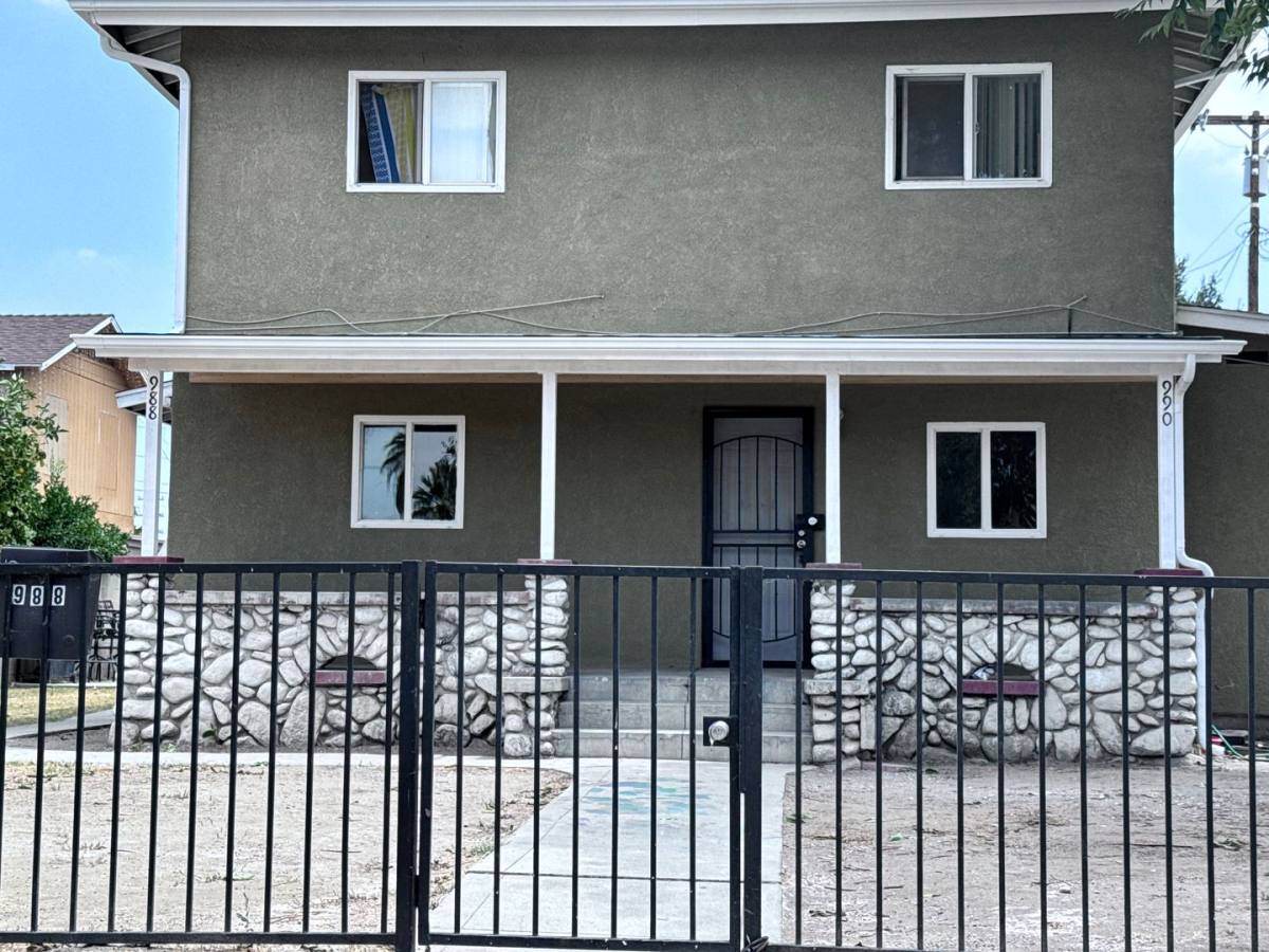 House for rent at 988 S Garey Ave, Pomona, CA 91766