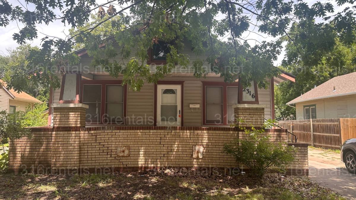 House for rent at 2316 W Douglas Ave, Wichita, KS 67203