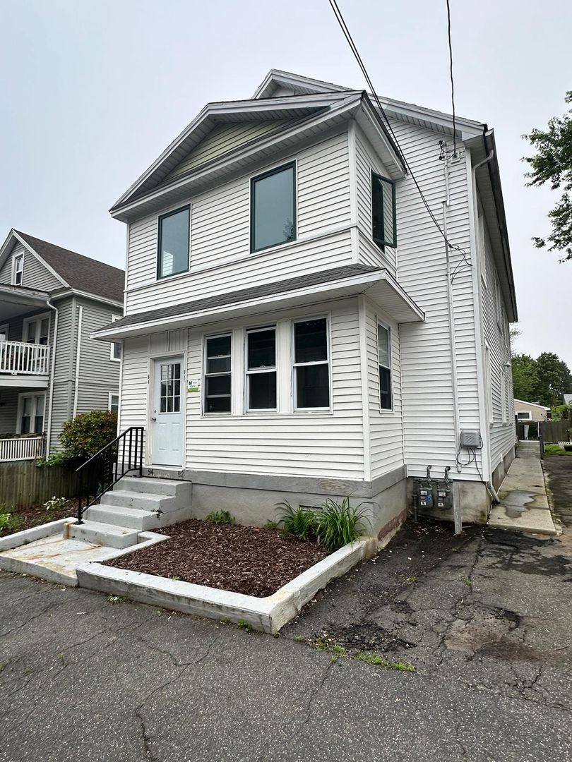 Apartment for rent at 92-94 Hamburg St, Springfield, MA 01107