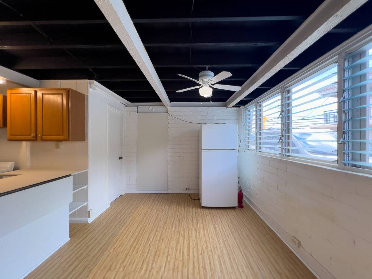 Apartment for rent at 1708A Nakiu Place, Honolulu, HI 96822