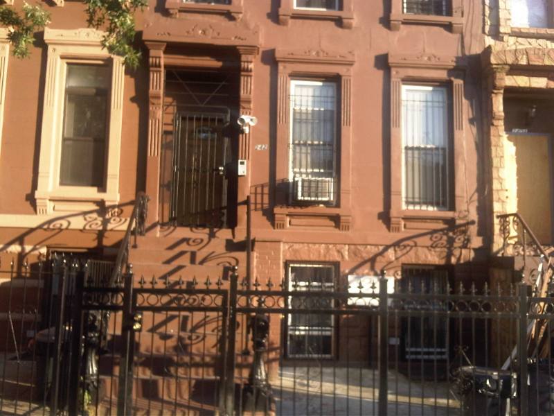 Apartment for rent at 242 Vernon Ave #2, Brooklyn, NY 11206