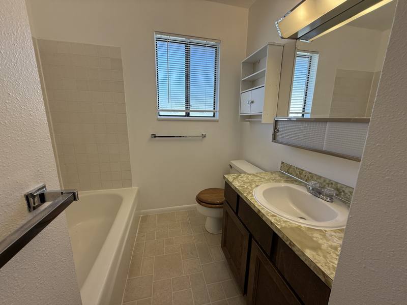 Apartment for rent at 2023 9th Ave N #4, Billings, MT 59101