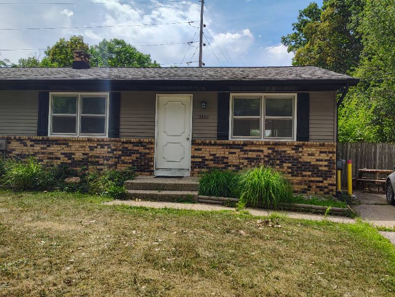 Apartment for rent at 3407 Goodman Ave SW, Wyoming, MI 49519