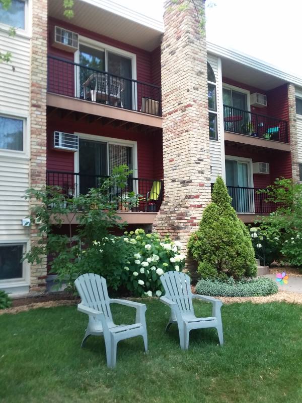 Apartment for rent at 3246 Douglas Dr N #203, Minneapolis, MN 55422