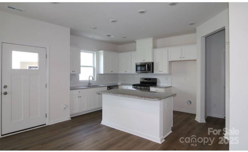 Townhouse for rent at 1922 Highland Park Dr, Charlotte, NC 28269