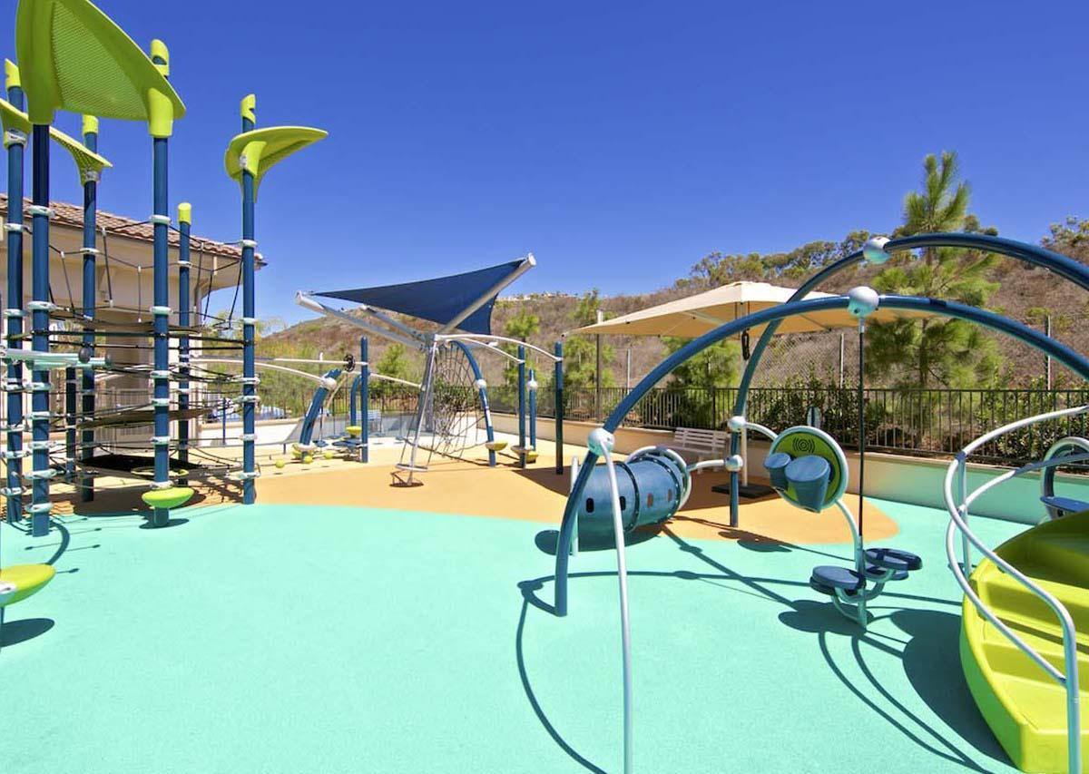 9800 Mira Lee Way, San Diego, CA 92126