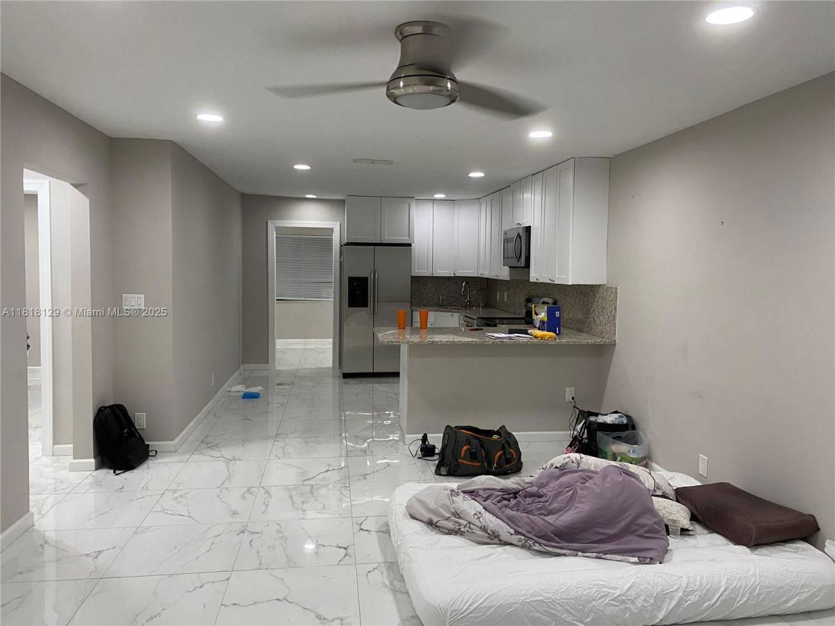 House for rent at 7761 NW 42nd Place #1, Coral Springs, FL 33065