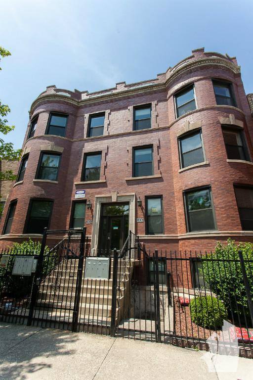 Apartment for rent at 2834 N Albany Ave #2, Chicago, IL 60618