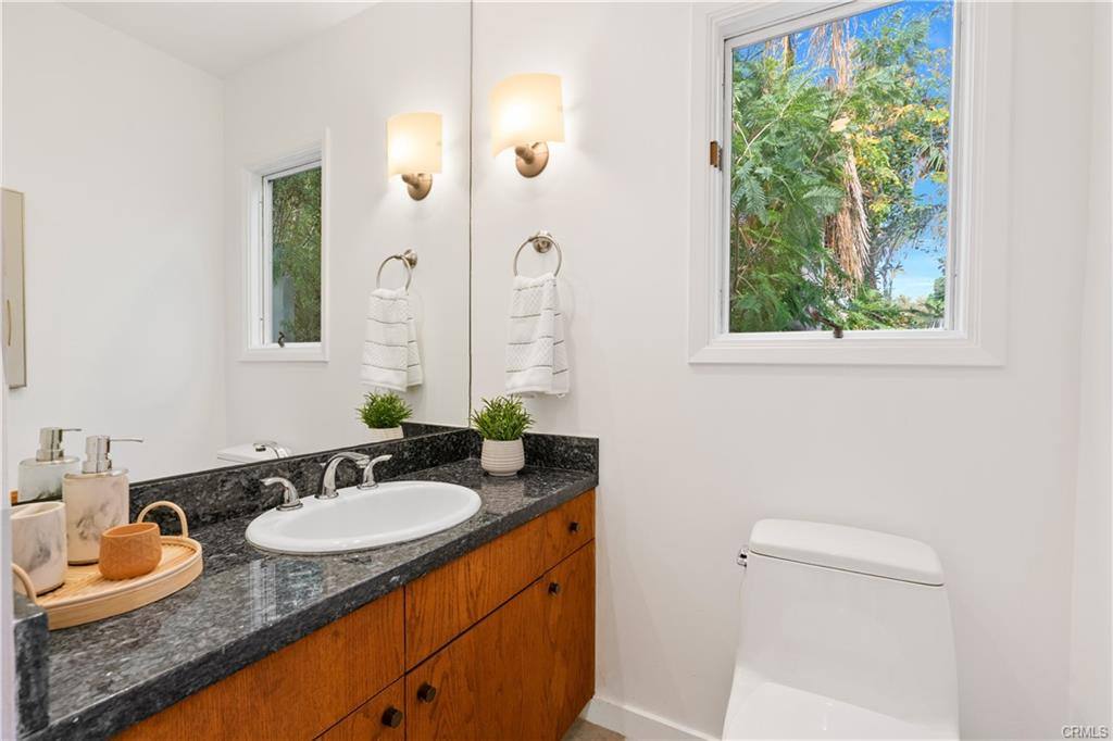 House for rent at 1156 S Carmelina Ave, Los Angeles, CA 90049