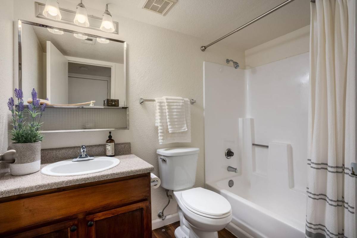 Apartment for rent at Prairie Hills Apartment Homes, 1001 Tramway Blvd NE, Albuquerque, NM 87112