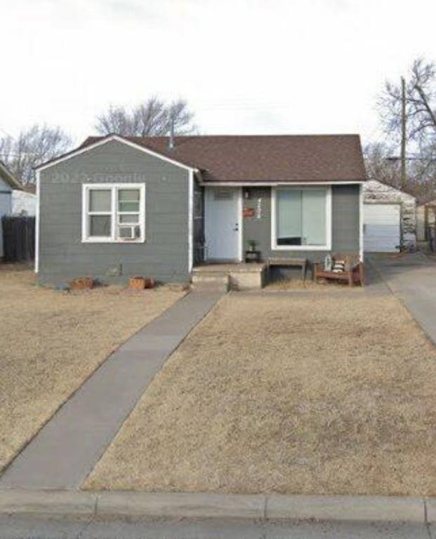 House for rent at 4206 S Polk St, Amarillo, TX 79110