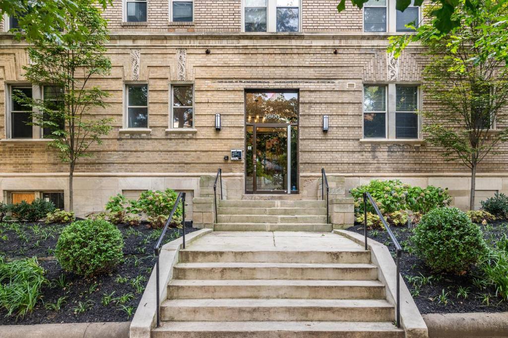 Apartment for rent at 2800 Connecticut Ave NW #405, Washington, DC 20008