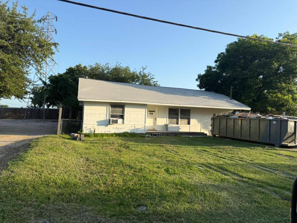 House for rent at 2340 River Hill Rd, Irving, TX 75061