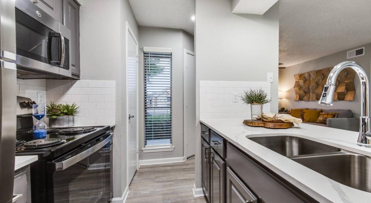 Apartment for rent at Pebblebrook, 1000 W Yellow Jacket Lane, Rockwall, TX 75087