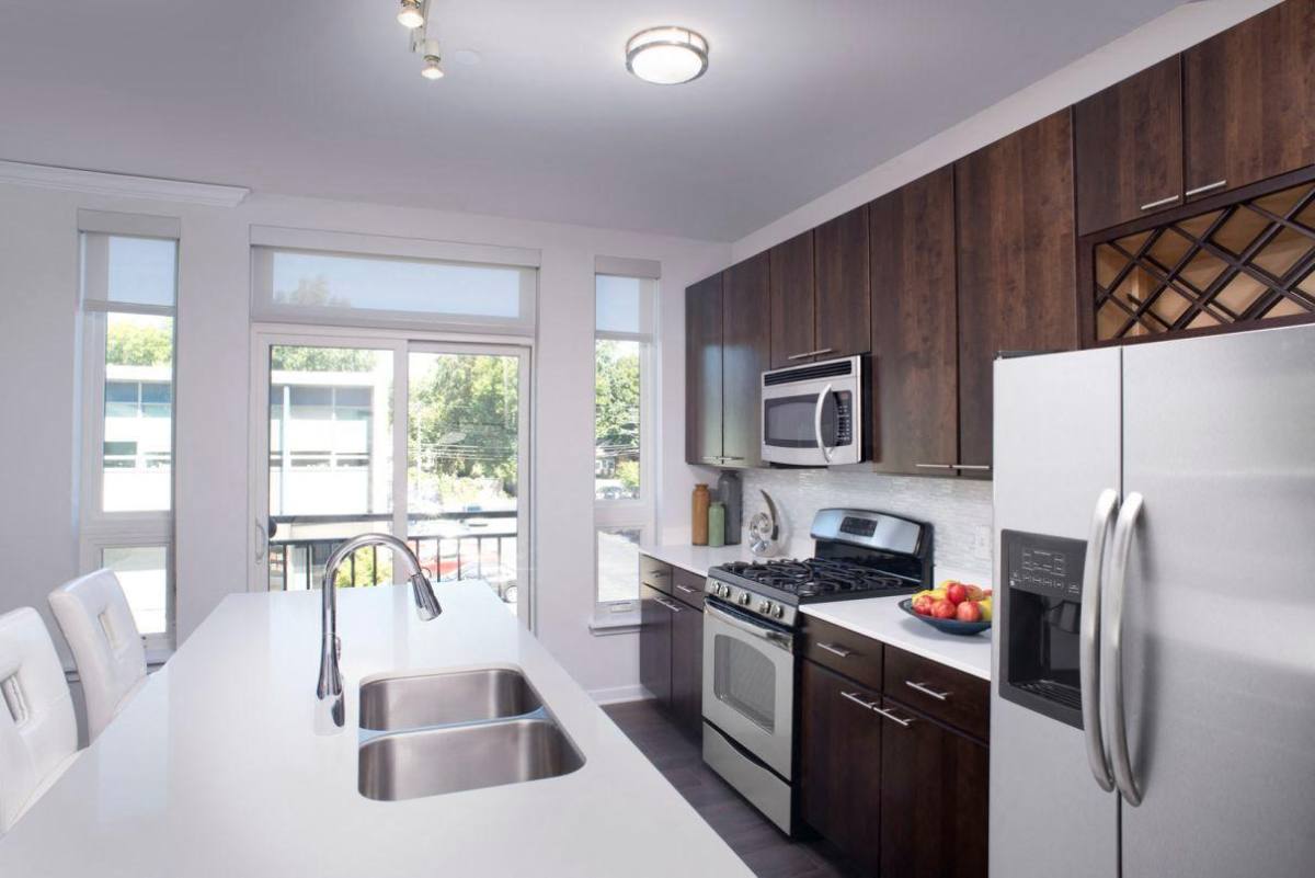 Apartment for rent at 1720 Central St, Evanston, IL 60201