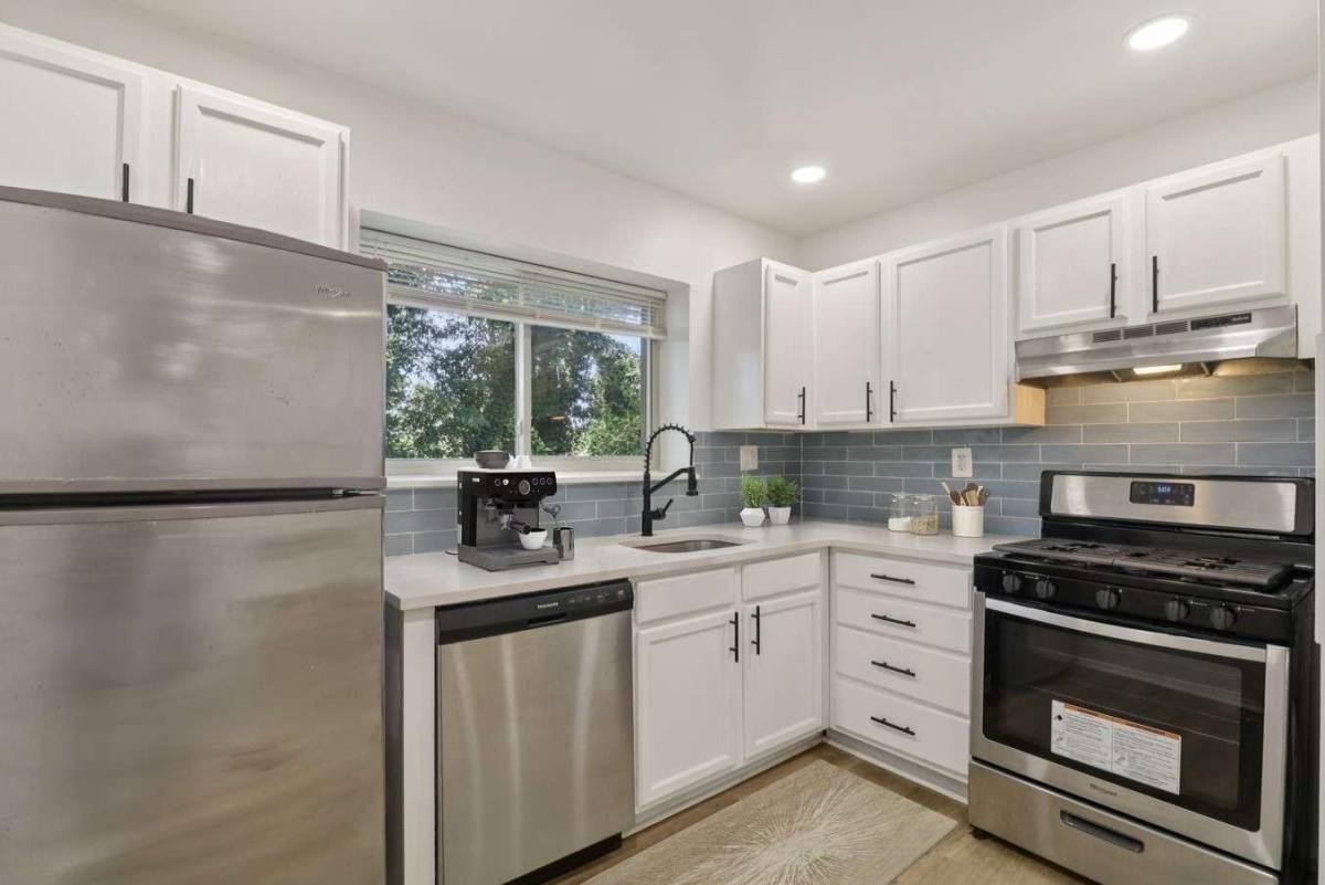 Apartment for rent at 3598 Powder Mill Rd, Beltsville, MD 20705