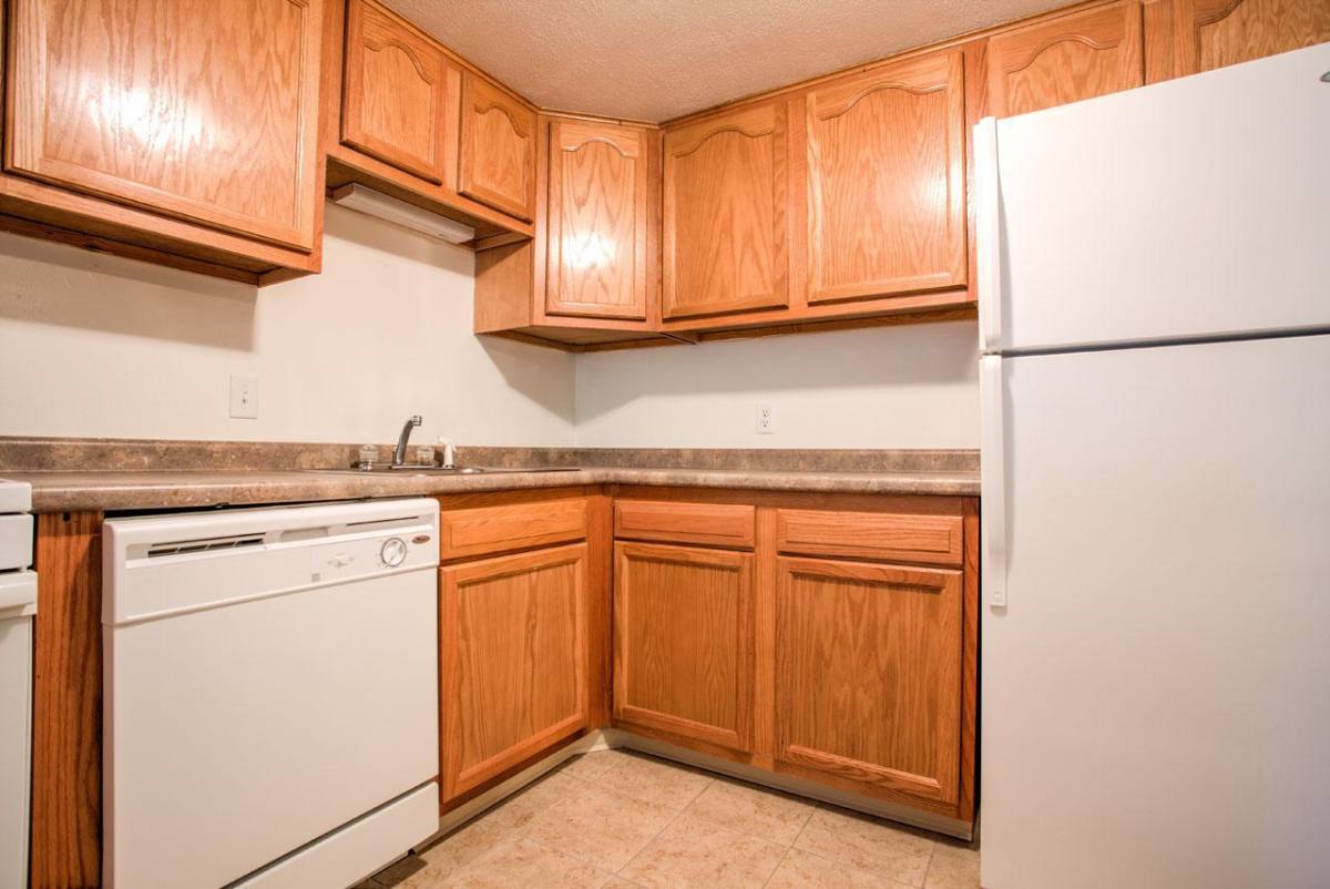 Apartment for rent at Western Hills Apartment Homes, 5 Western Hills Lane, Cranston, RI 02921