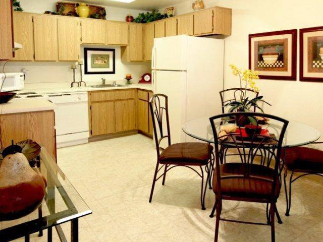 Apartment for rent at Ashford Park, 132 Fountain Oaks Circle, Sacramento, CA 95831
