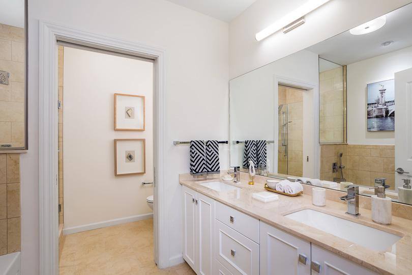 Apartment for rent at 199 Lagrange St, Chestnut Hill, MA 02467