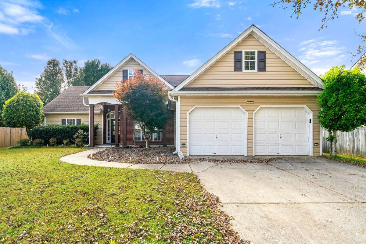 House for rent at Westbrook Pointe, 5160 Oaks Landing Court, Buford, GA 30518