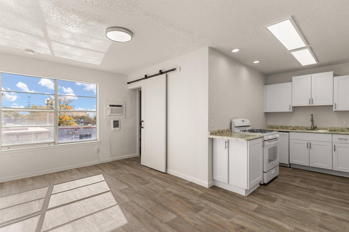 Condo for rent at Eagles Nest Condominiums, 2800 Vail Ave SE #226, Albuquerque, NM 87106