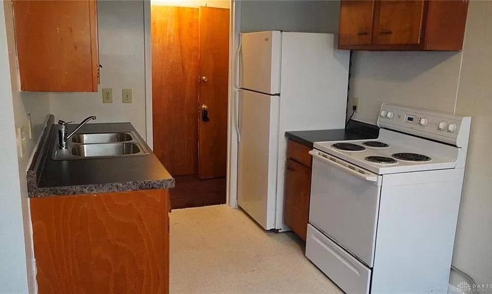 Apartment for rent at 910 Cherry Dr #1, Dayton, OH 45406