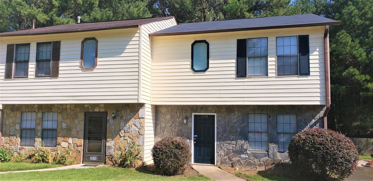 Townhouse for rent at Whispering Glen, 3516 Hopkins Court, Powder Springs, GA 30127