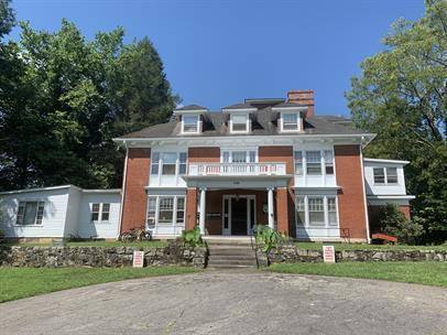 Apartment for rent at 346 Montford Ave #6-1, Asheville, NC 28801