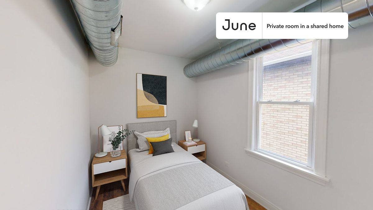 Apartment for rent at 2252 N Lawndale Ave, Chicago, IL 60647