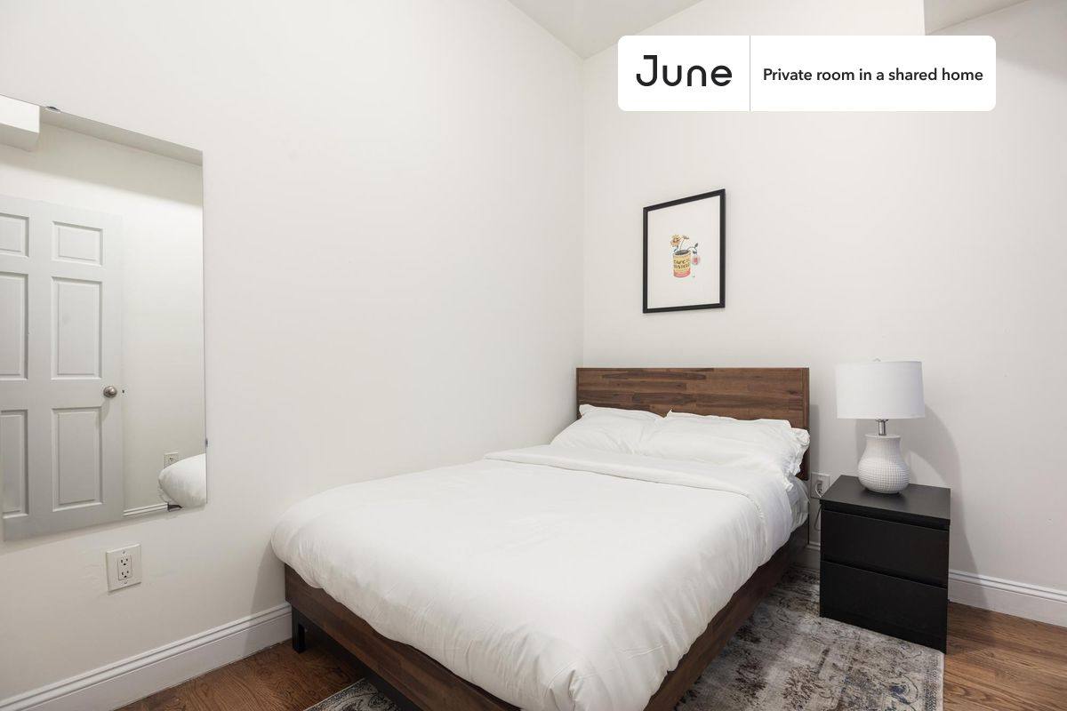 Apartment for rent at 89 Kingston Ave, Brooklyn, NY 11213