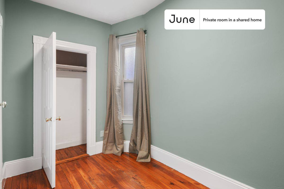 Apartment for rent at 11 Linden St #A, Allston, MA 02134