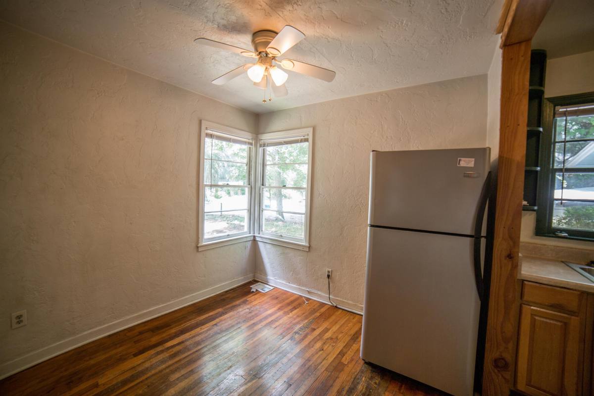 House for rent at Annis Terrace, 425 NW 25th St, Gainesville, FL 32607