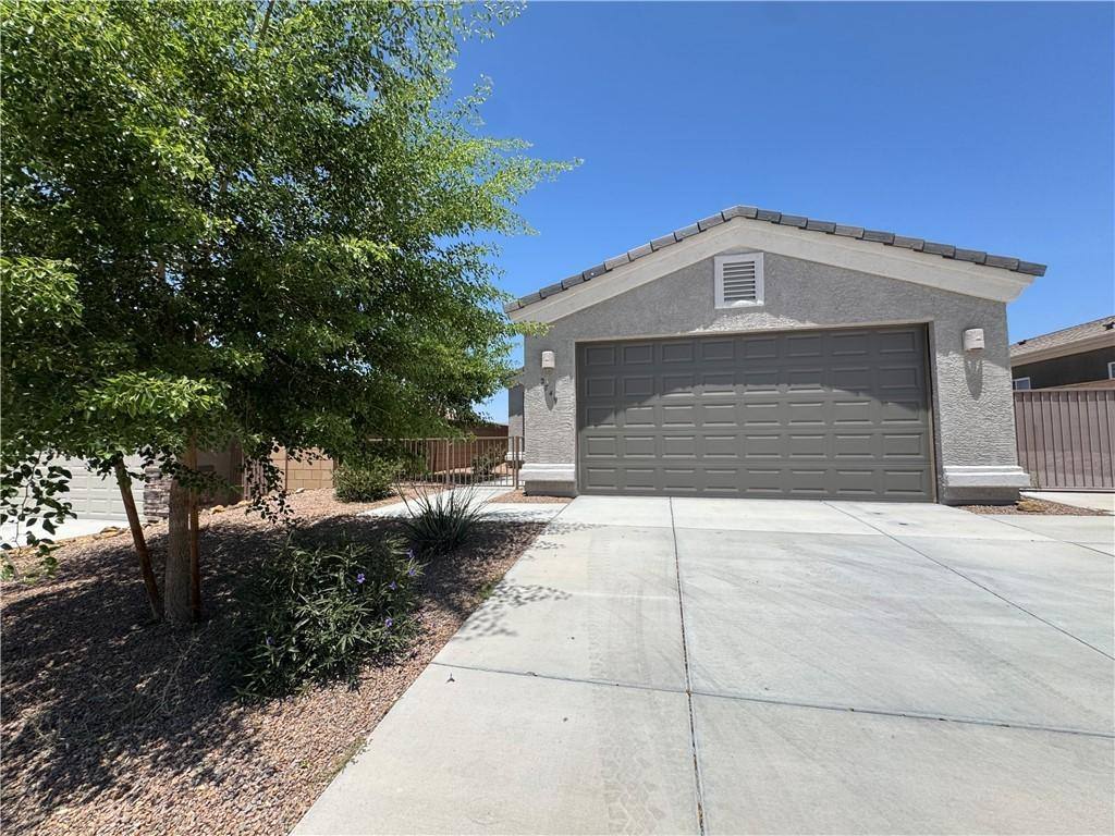 House for rent at 2749 Wilderness Lane, Bullhead City, AZ 86442