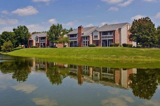 Apartment for rent at 70 Lincoln Oaks Dr #705, Willowbrook, IL 60527
