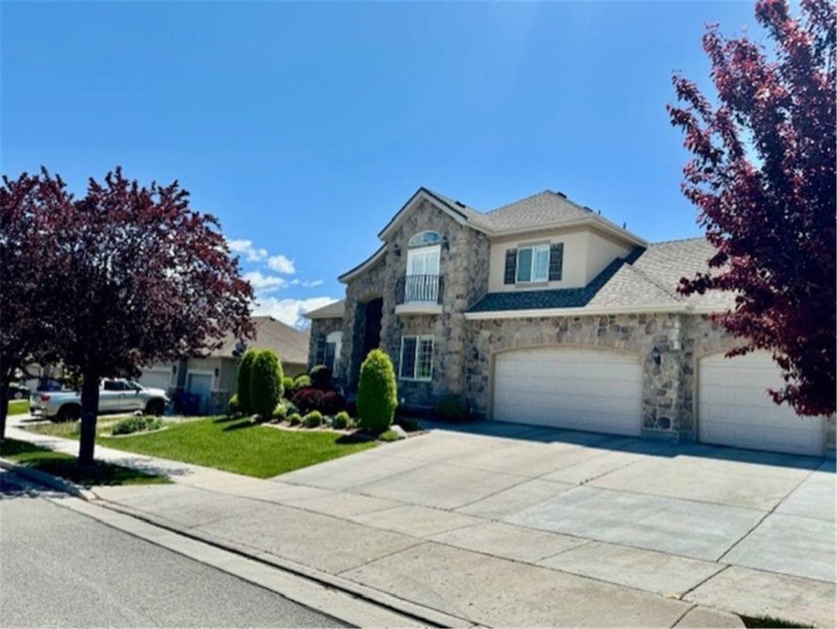 House for rent at 5665 W Piney View Court, Salt Lake City, UT 84118
