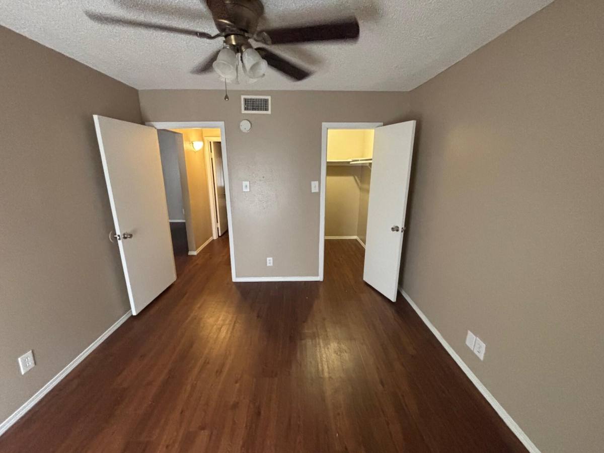 Apartment for rent at Edinburg Place, 1709 W Schunior St, Edinburg, TX 78541